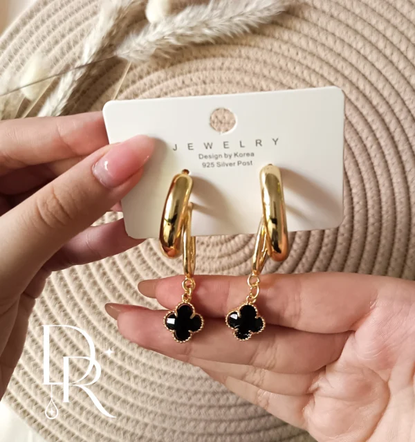 گوشواره آویز طرح ونکلیف مشکی