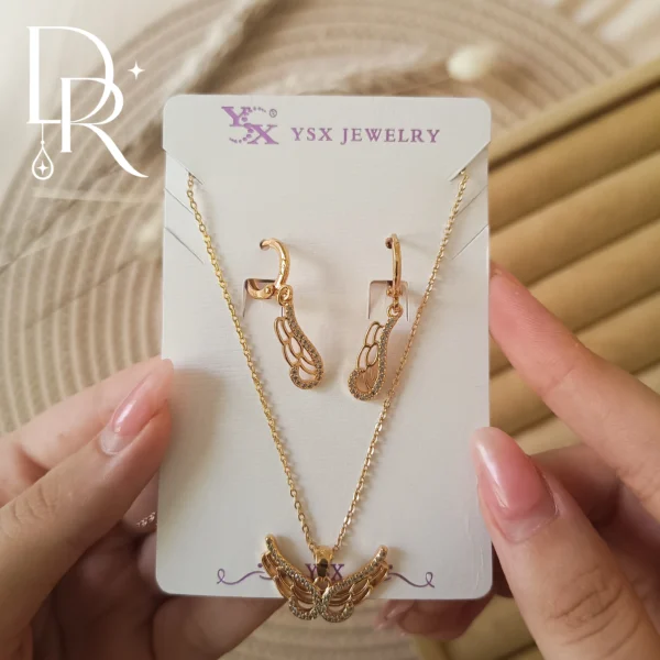 نیم ست زنانه YSX طرح بال فرشته رنگ ثابت و ضد حساسیت روی کارت
